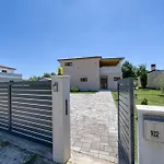 Apartament Pool And Fun Stella Klarici- Happy Butkovići