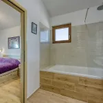 Apartament Pool And Fun Stella Klarici- Happy Butkovići