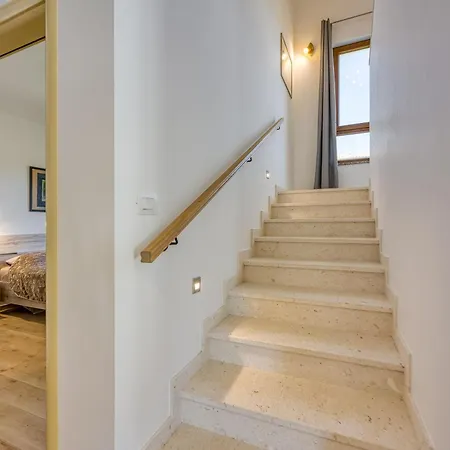 Appartement Stella Klarici - Happy *