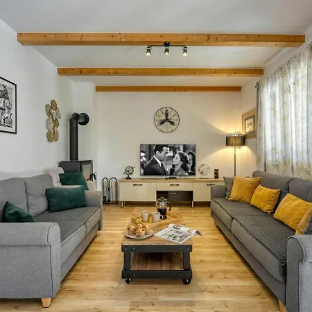 Apartman Pool And Fun Stella Klarici- Happy *