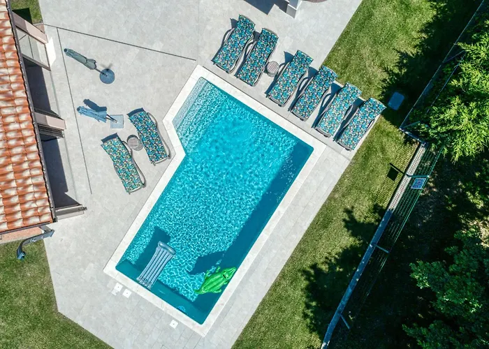 Pool And Fun Stella Klarici- Happy